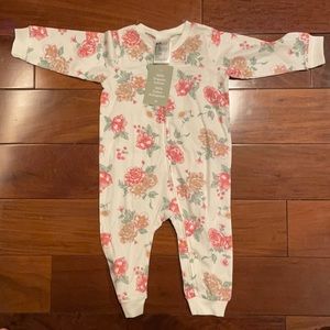 H&M baby girl zip onesie 6-9 months
